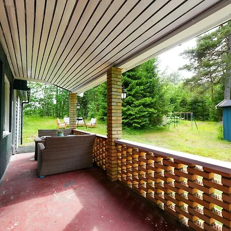 Сasa de vacaciones Peaceful And Newly Renovated In Kjovangen Near The Sea