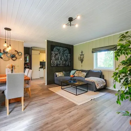 Peaceful And Newly Renovated In Kjovangen Near The Sea * Vestby (Akershus)