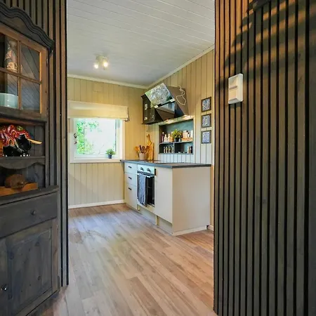 Peaceful And Newly Renovated In Kjovangen Near The Sea Feriehus *