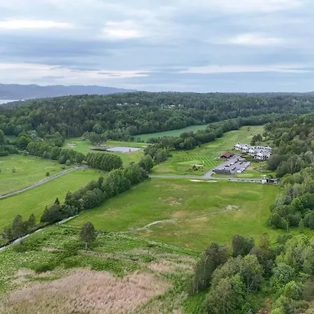 Peaceful And Newly Renovated In Kjovangen Near The Sea Feriehus Vestby (Akershus)